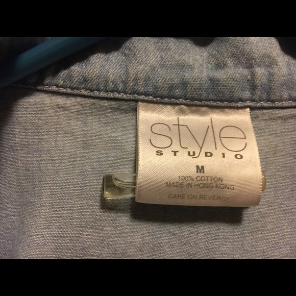 Top - Picture 2 of 2